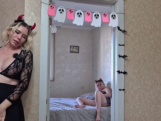 Download: mycandyalice - Ich habe meinen besten Freund beim Fingern erwischt – am Ende haben wir uns gegenseitig bespritzt.