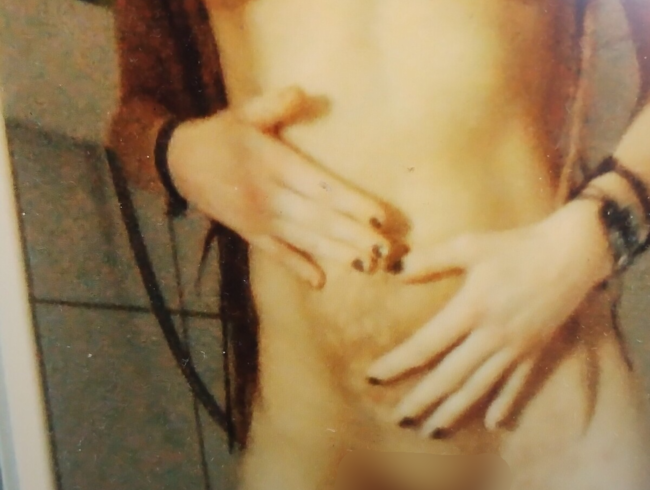 Download: nugua - Geiles Duschvideo