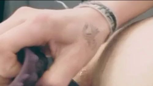 Download: nugua - Monsterdildo