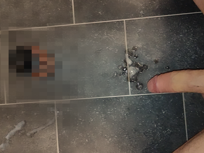 Download: okilidokili562 - Was ist ein Monster, wenn Mann nicht trifft XD