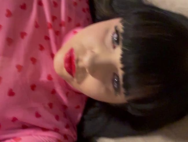 Download: pinadeluxe - Selfmade mit dirtytalk