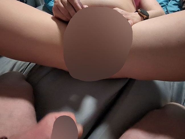 Download: pussycat33 - Gemeinsam wichsen spritz auf meine Haarige Fotze .