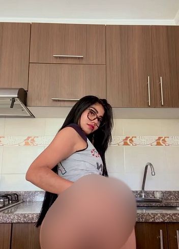 Download: rousse_sweet - Verführung in der Küche, während ich dir beim Kochen zuschaue