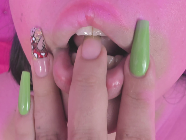 Download: samanta-cutexxx - Lange Nägel Fetisch heiße Dinge