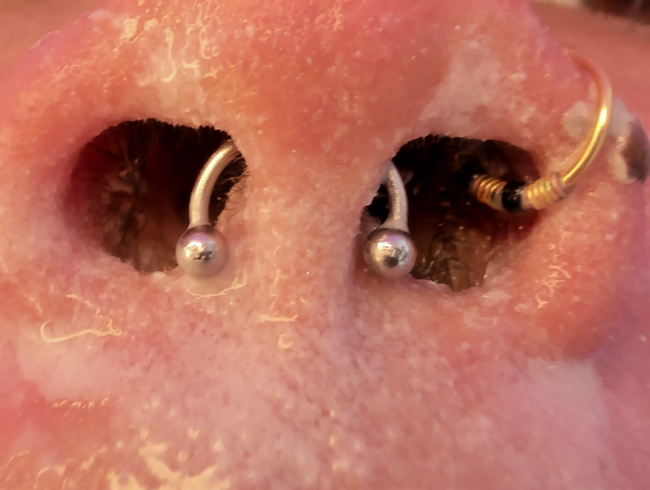 Download: samanta-cutexxx - Rotz und Sperma in meiner Schweinsnase