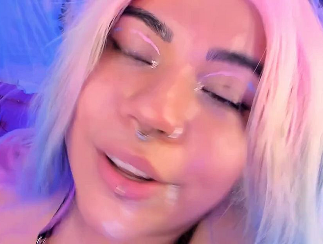 Download: samanta-cutexxx - Milch in meinem haarigen Arsch