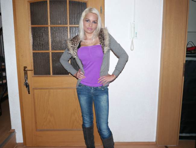 Download: sandy226 - 18j. Austauschstudenten klargemacht und ABGEFICKT !!!!