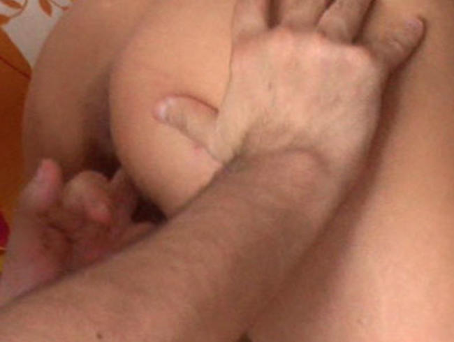 Download: saskia-farell - Fickrunde