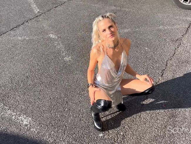 Download: schnuggie91 - VENUS 2024! Parkplatz-Fick statt Eröffnungsfeier!