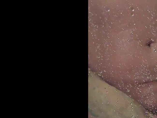 Download: sexyhexy683 - Duschen beim Fotografen, wurde von meiner Freundin dabei fotografiert 01