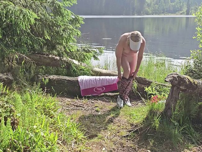 Download: sexyhexy683 - Werde zur Exhibitionistin ausgebildet, Teil 02 (Ohne ton)