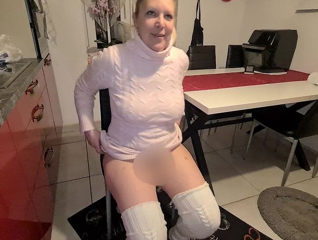 Download: sexymaus5711 - GEILER SPERMAFICK RITT IN DER KÜCHE!!!