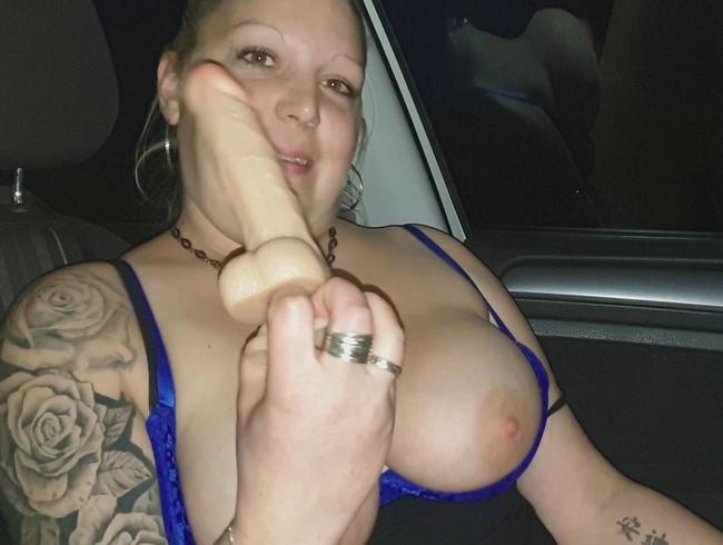 Download: sexymaus5711 - Neujahrs Fick im Auto