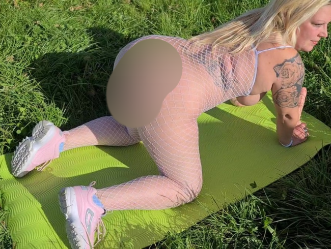 Download: sexymaus5711 - Public !!!!!!!!!!!! Geile Orgasmen auf dem Feld
