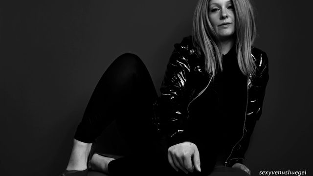 Download: sexyvenushuegel - Nachplappern Spermaschlampe