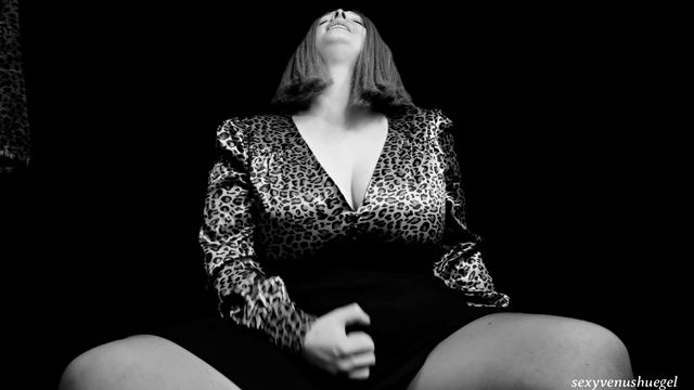 Download: sexyvenushuegel - Fick Dich und wichs es in Dich rein