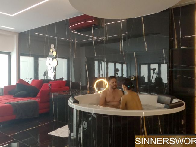 Download: sinnersworldxxx - BTSCAM - Latina bekommt im Whirlpool eine Creampie verpasst - intensiver, leidenschaftlicher Sex