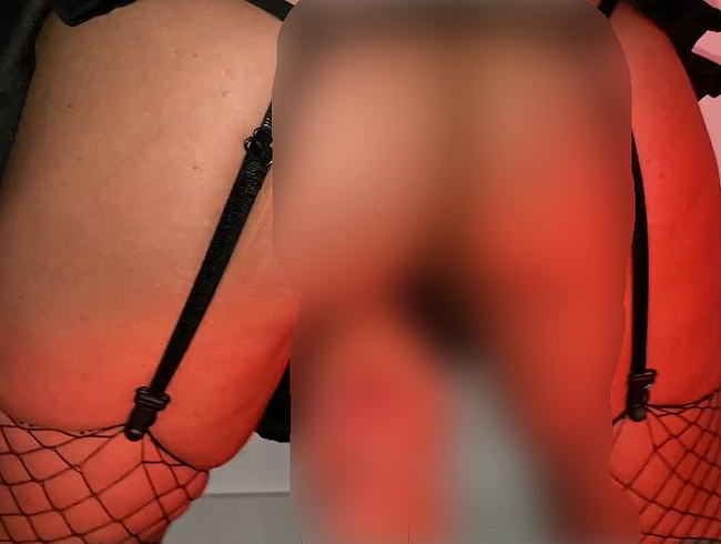 Download: susanne93 - Susi poppt den Pimmel