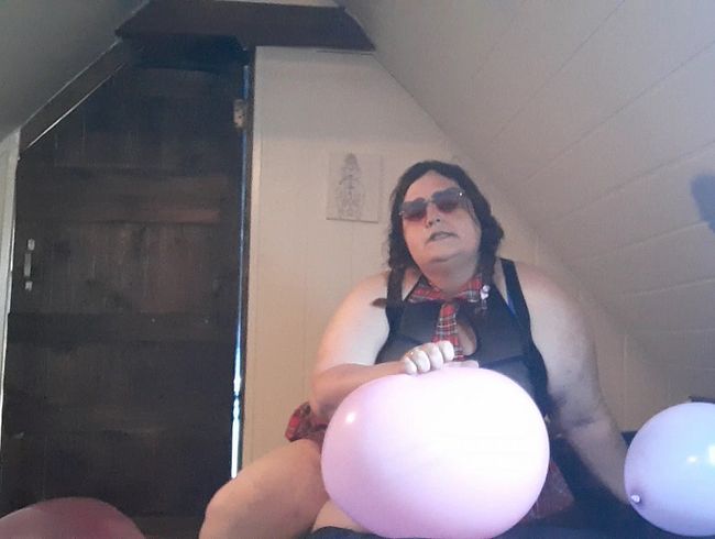 Download: tammara28 - Ich zerstöre deine Luftballon Lieblinge