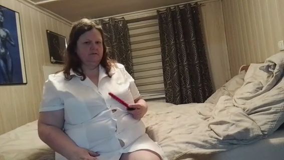 Download: tammara28 - Setz dich neben mir ich warte im Kittel auf dich