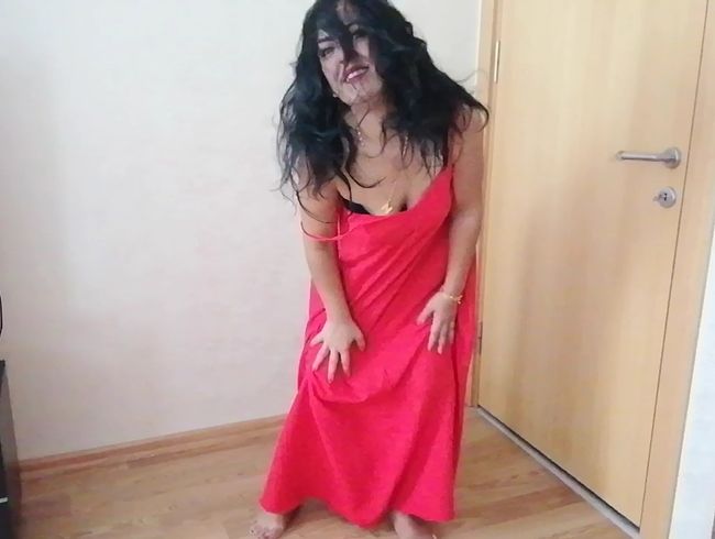 Download: turkishderya - Feurige Türkin in verführerischem Rot