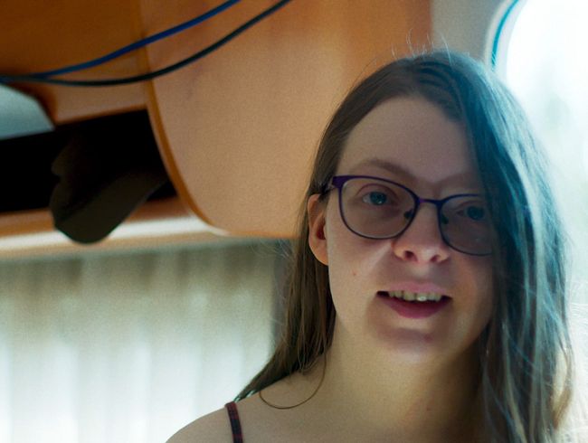 Download: unicorndisney - Stiefvaters Fickschlampe - Teil 1 Rasiert - UnicornDisney