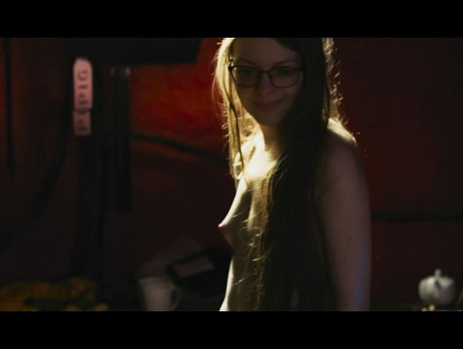 Download: unicorndisney - Karneval der haarigen Muschi, der kahlen Muschi und der schmutzigen Füße -UnicornDisney