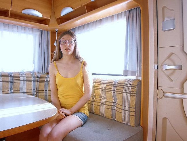 Download: unicorndisney - Aktfotos 4K – UnicornDisney.