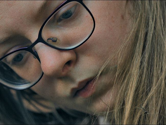 Download: unicorndisney - Fresh Meat mit Unicorn in der Hauptrolle (Disney)