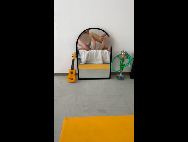 Download: vivien_sin - Threesome today