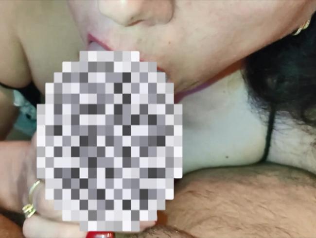 Download: winonna_8 - Heiße MILF, schlampiger Blowjob mit Sperma im Mund und oralem Creampie