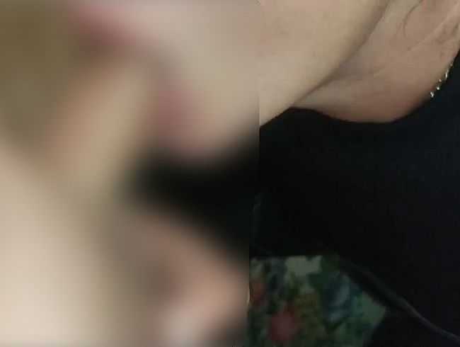 Download: winonna_8 - MILF Ehefrau, schlampiger Blowjob mit Sperma im Mund