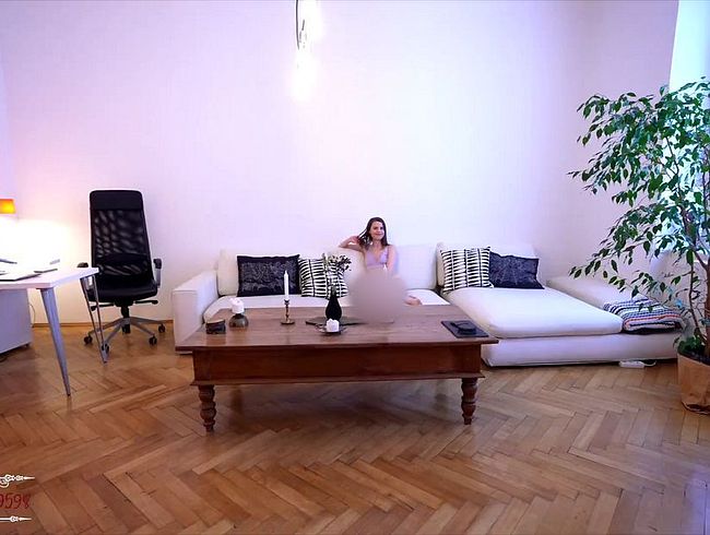 Download: youngcouple9598 - Himmlisches Ficken mit Gesichtsbesamun Explosion!