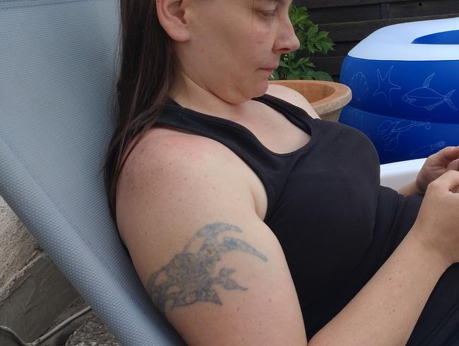 Download: yviengel - Die Poolsaison hat begonnen